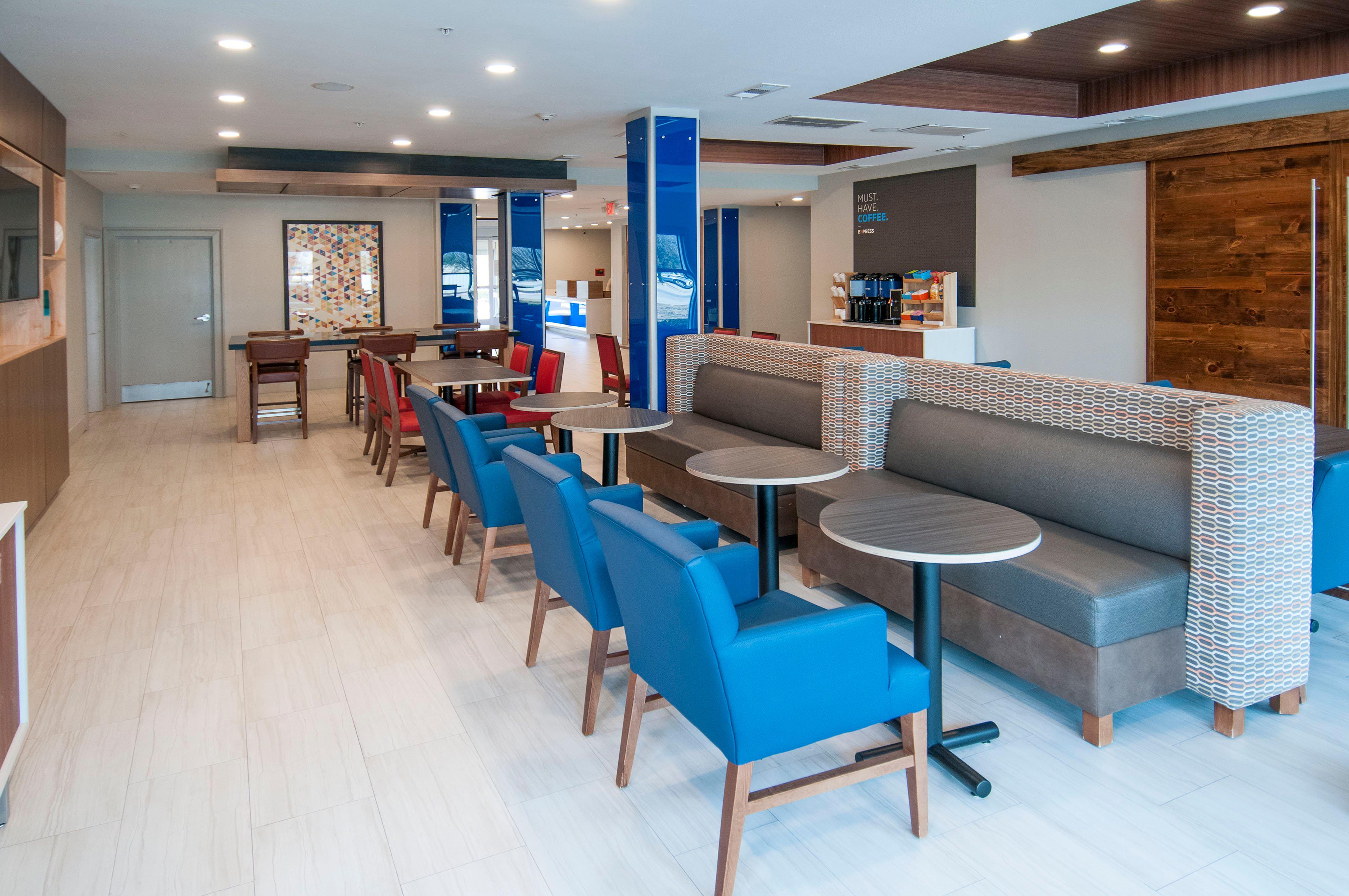 Holiday Inn Express Hotel & Suites Plano West - Frisco By Ihg Exteriör bild